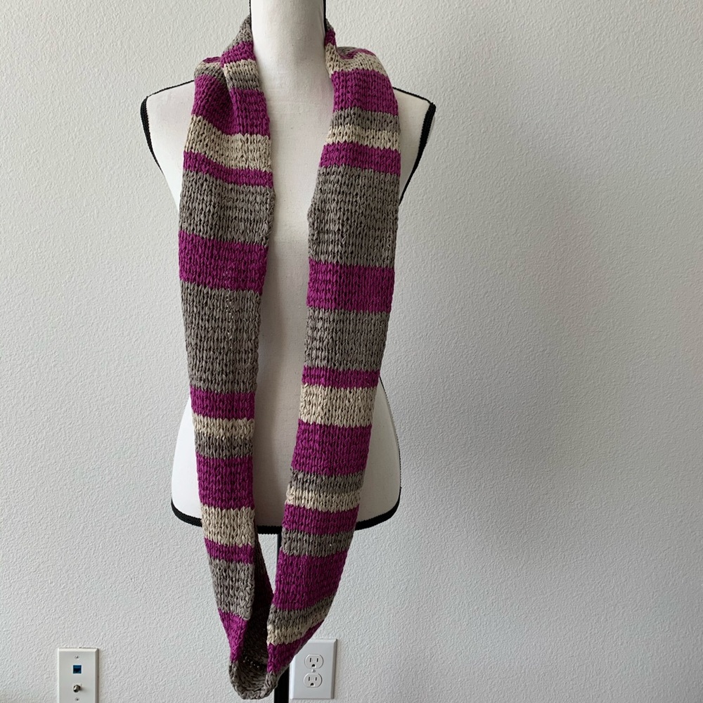 Infinity Scarf - Picture 2 of 3